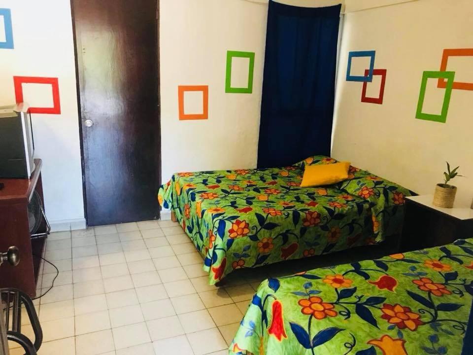 Hotel Zocalo Abuelos 아카풀코 외부 사진